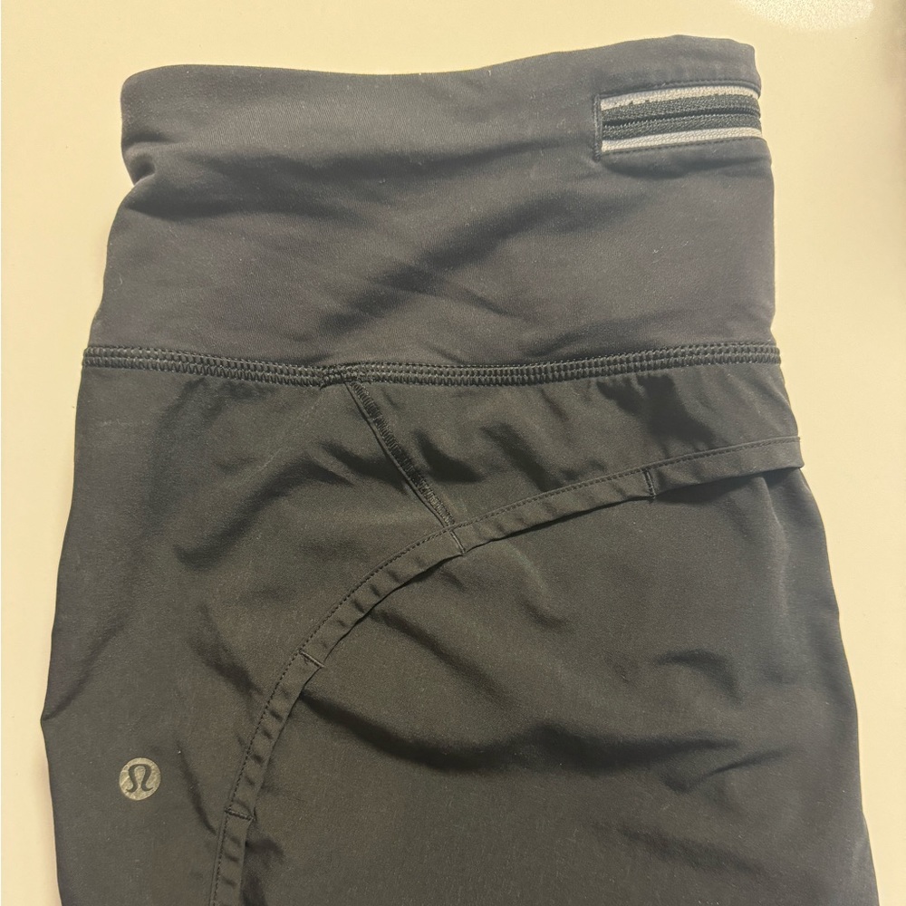 Size 6 lululemon bundle one shorts and one pant